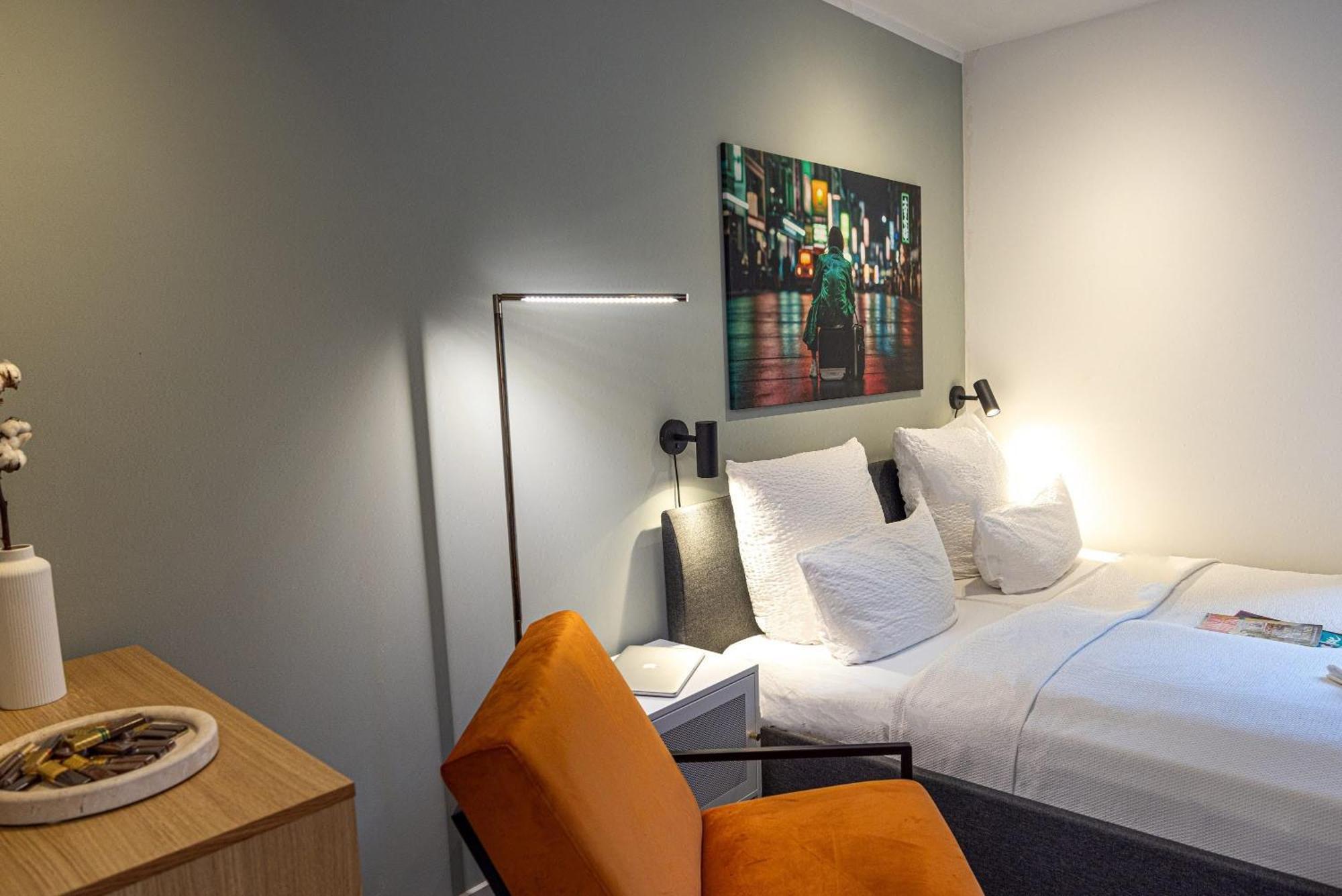 Have-A-Nice-Stay - Souterrain, Kino An Der Natur, U-Bahn Nach Hamburg 400M - Baecker & Restaurants 500M - Lidl 800M - Zentrum 1,5Km Аренсбург Екстер'єр фото