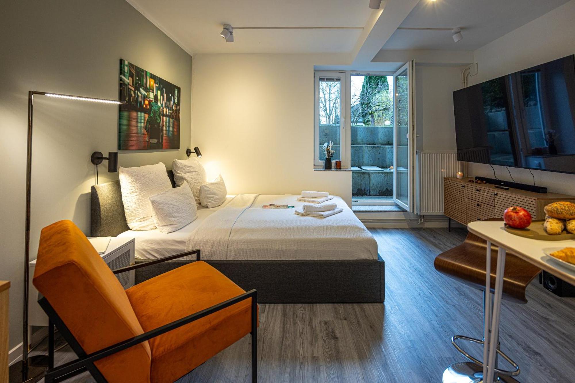Have-A-Nice-Stay - Souterrain, Kino An Der Natur, U-Bahn Nach Hamburg 400M - Baecker & Restaurants 500M - Lidl 800M - Zentrum 1,5Km Аренсбург Екстер'єр фото