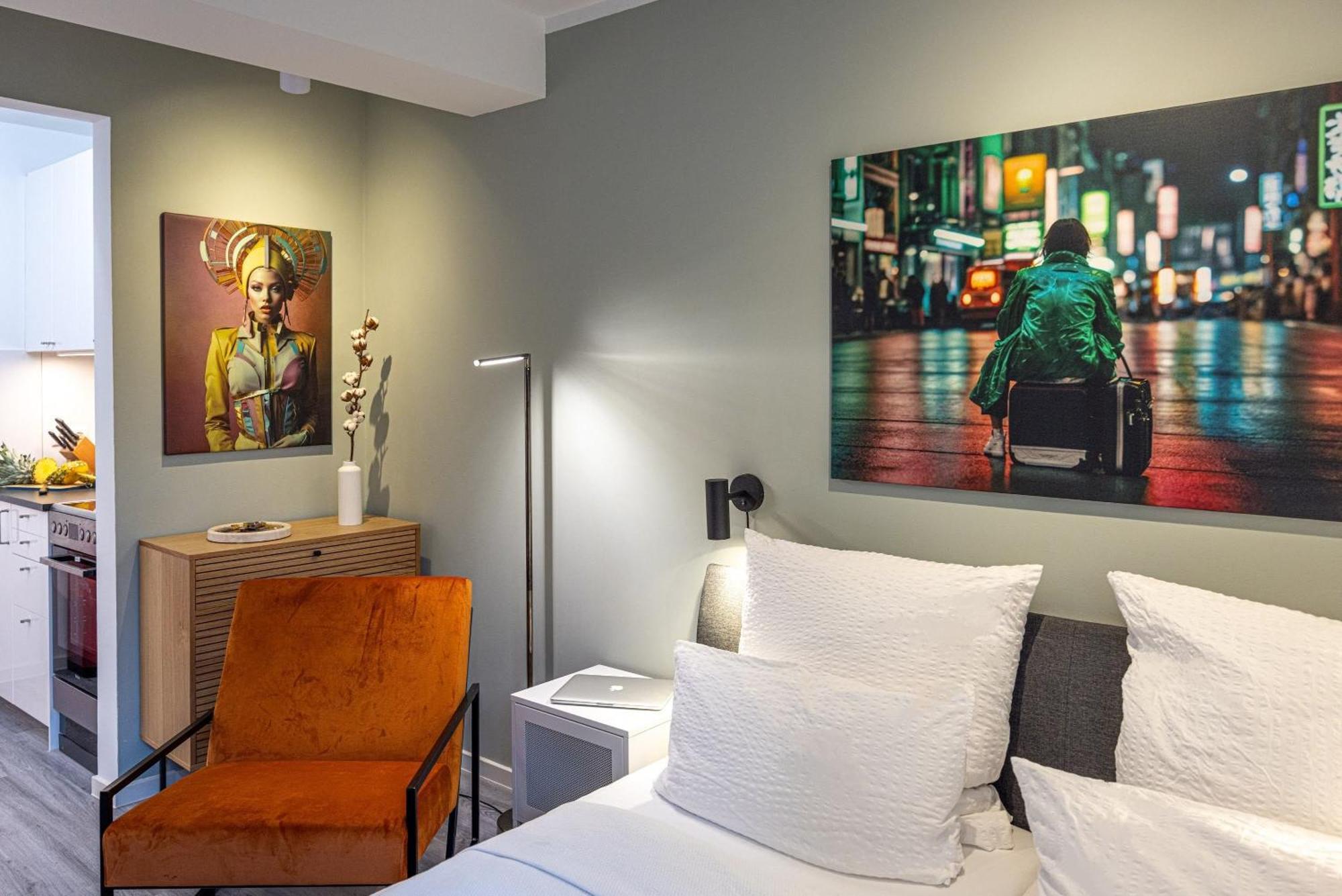 Have-A-Nice-Stay - Souterrain, Kino An Der Natur, U-Bahn Nach Hamburg 400M - Baecker & Restaurants 500M - Lidl 800M - Zentrum 1,5Km Аренсбург Екстер'єр фото
